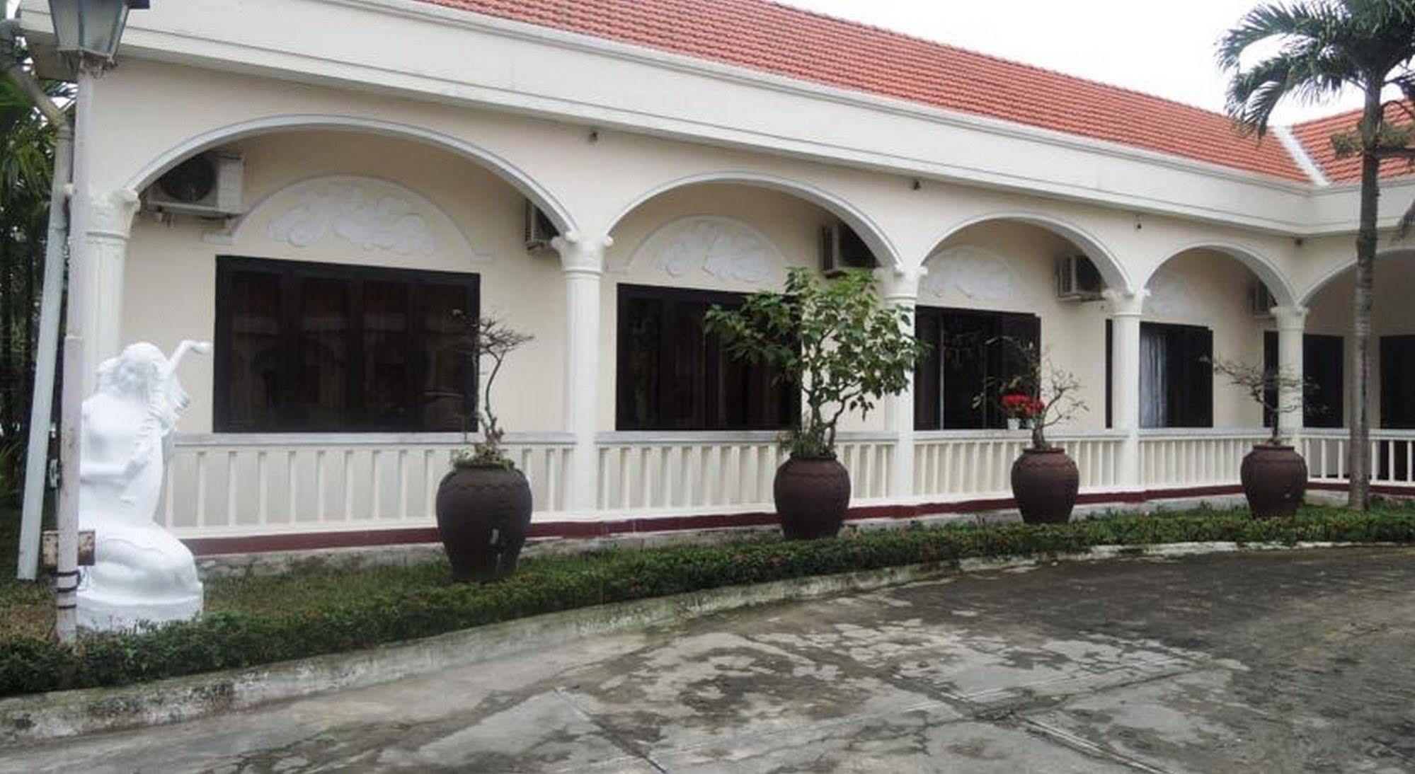 Thanh Noi Hotel Хюэ Экстерьер фото