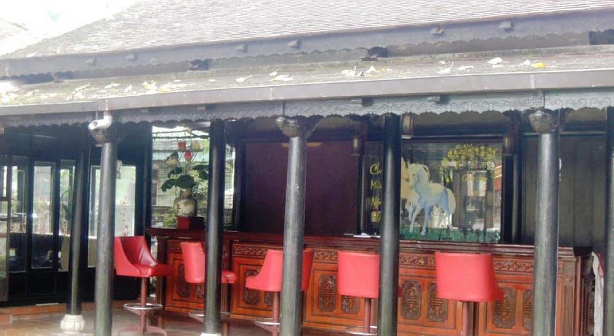 Thanh Noi Hotel Хюэ Экстерьер фото