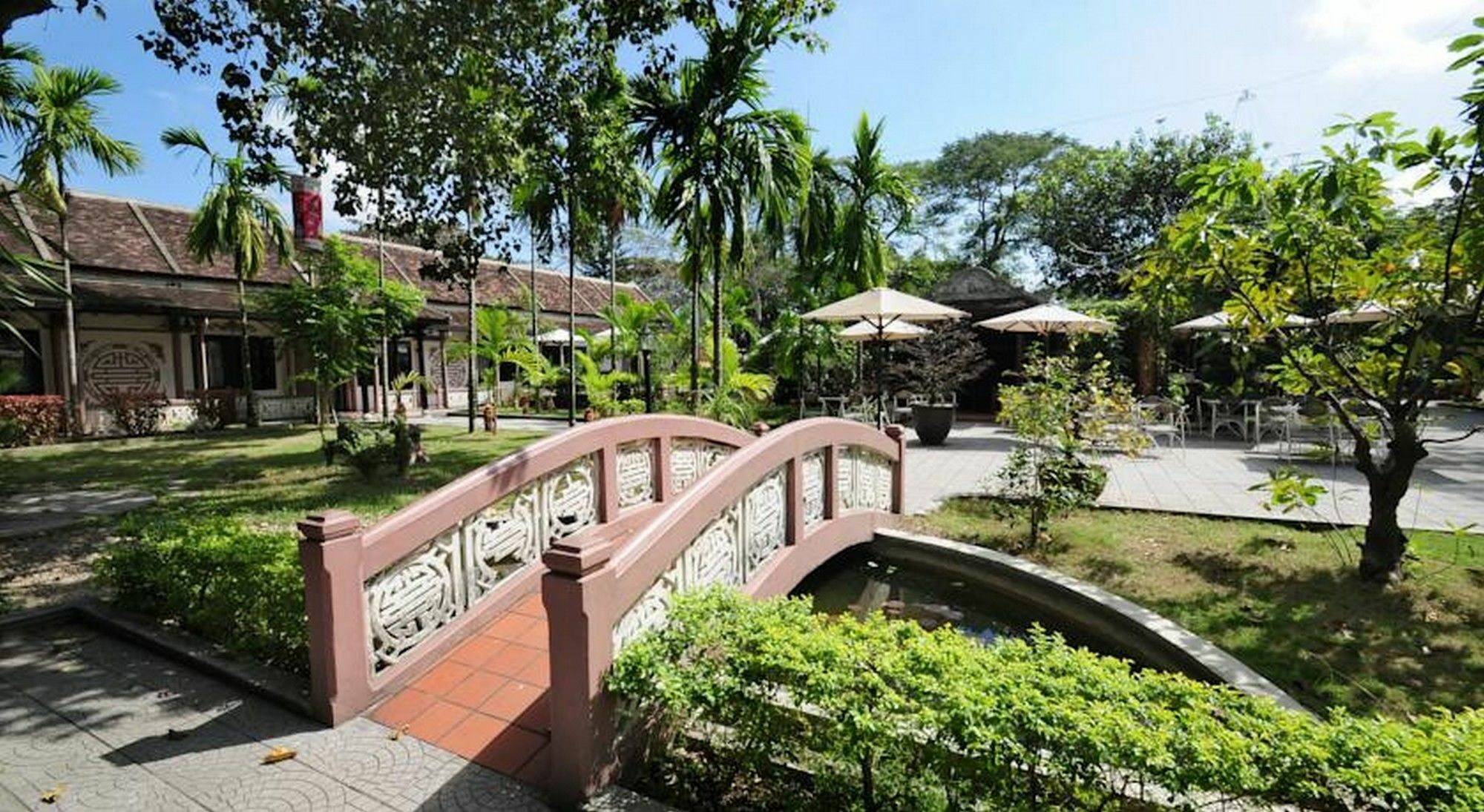 Thanh Noi Hotel Хюэ Экстерьер фото